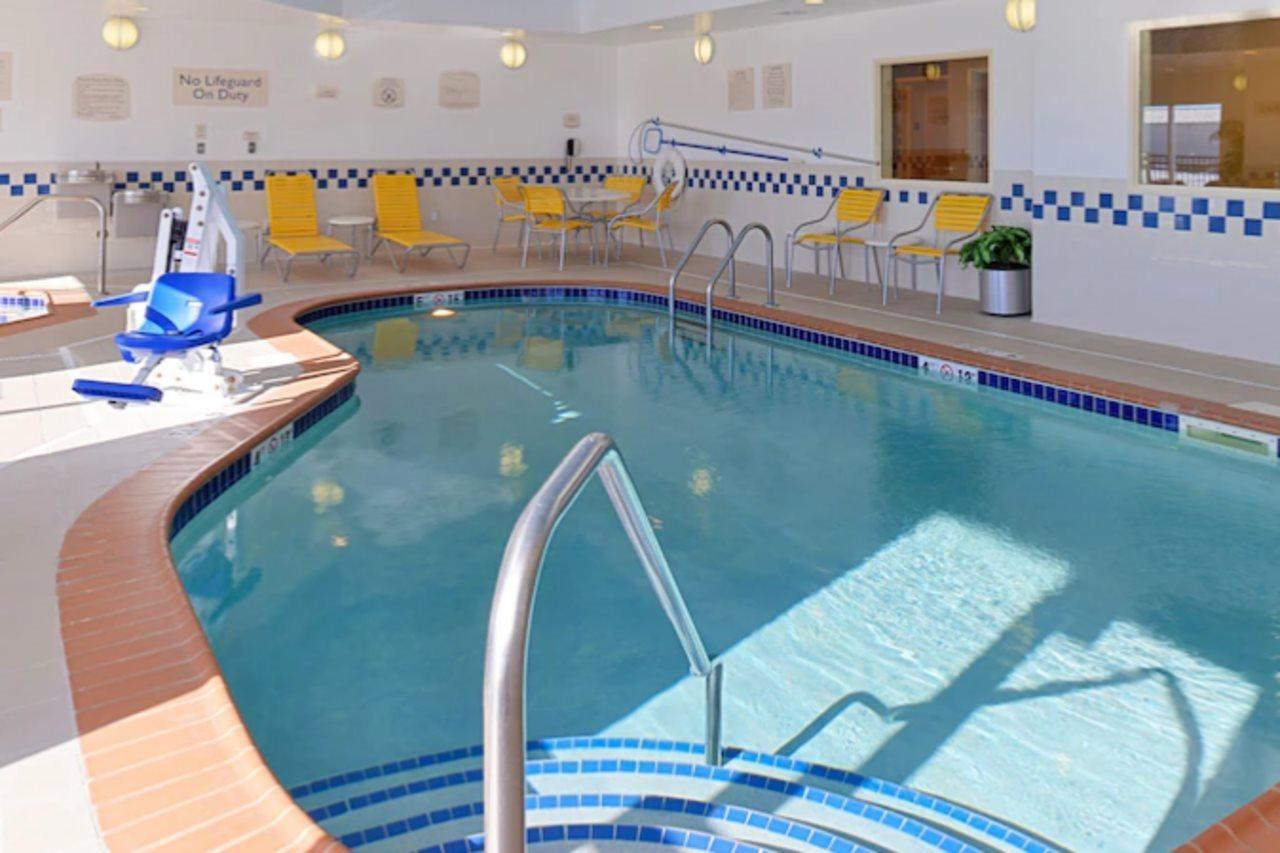 Fairfield Inn & Suites Bloomington Εξωτερικό φωτογραφία
