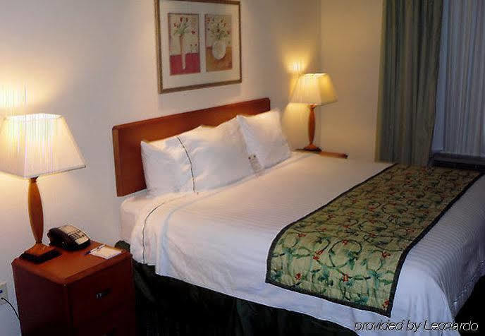 Fairfield Inn & Suites Bloomington Εξωτερικό φωτογραφία